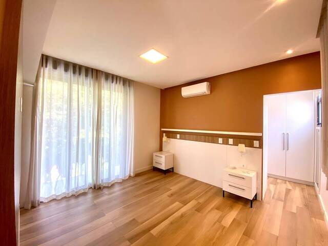 #13 - Casa para Venda em Jundiaí - SP - 2